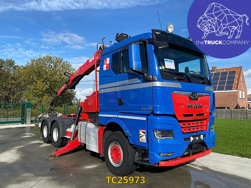 MAN TGX 33.640 + PALFINGER EPSILON CRANE S300L83 - شاحنة جرار: صور 3 MAN TGX 33.640 + PALFINGER EPSILON CRANE S300L83 - شاحنة جرار: صور 3