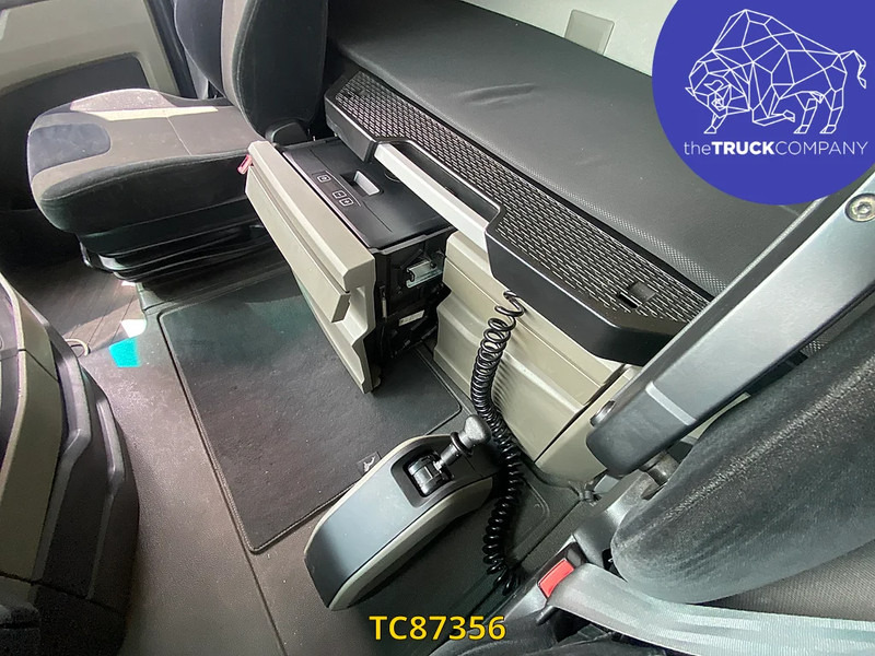 شاحنة جرار MAN TGX 470: صور 7