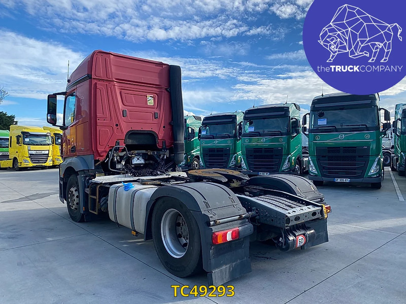 Mercedes-Benz 18.42 - شاحنة جرار: صور 3 Mercedes-Benz 18.42 - شاحنة جرار: صور 3