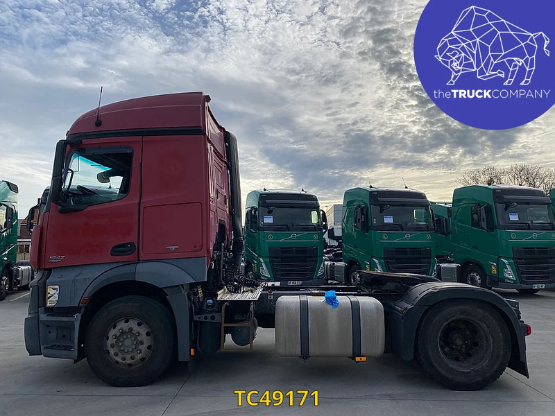 Mercedes-Benz Actros 1842 - شاحنة جرار: صور 2 Mercedes-Benz Actros 1842 - شاحنة جرار: صور 2