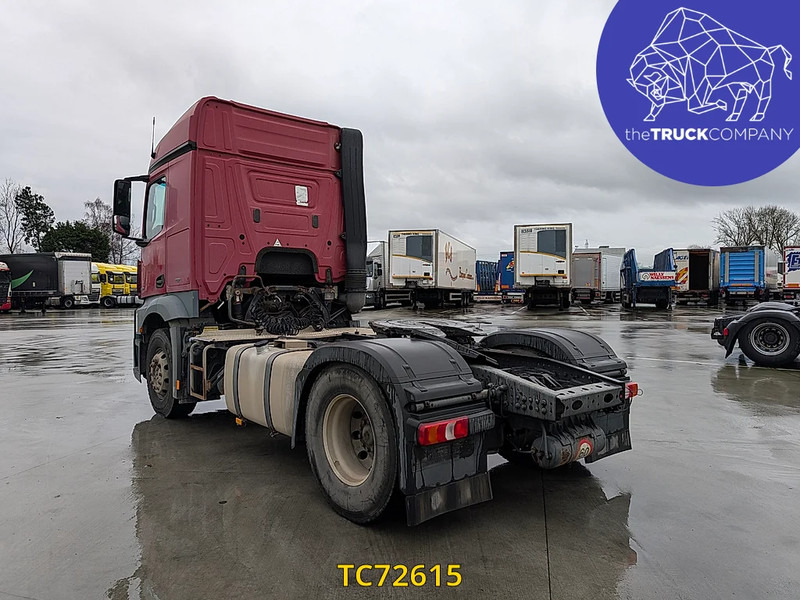 Mercedes-Benz Actros 1842 - شاحنة جرار: صور 3 Mercedes-Benz Actros 1842 - شاحنة جرار: صور 3