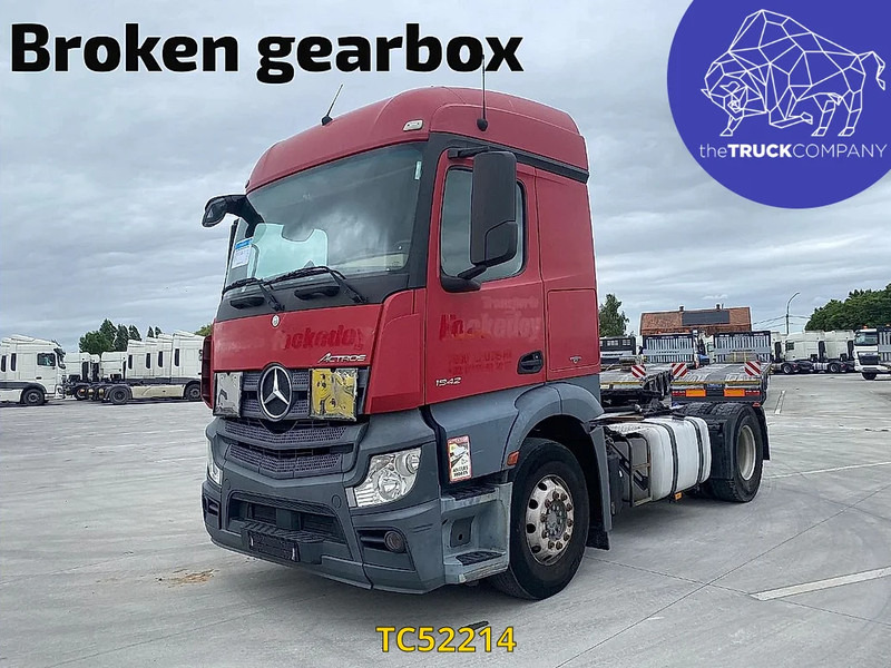 Mercedes-Benz Actros 1842 - شاحنة جرار: صور 1 Mercedes-Benz Actros 1842 - شاحنة جرار: صور 1