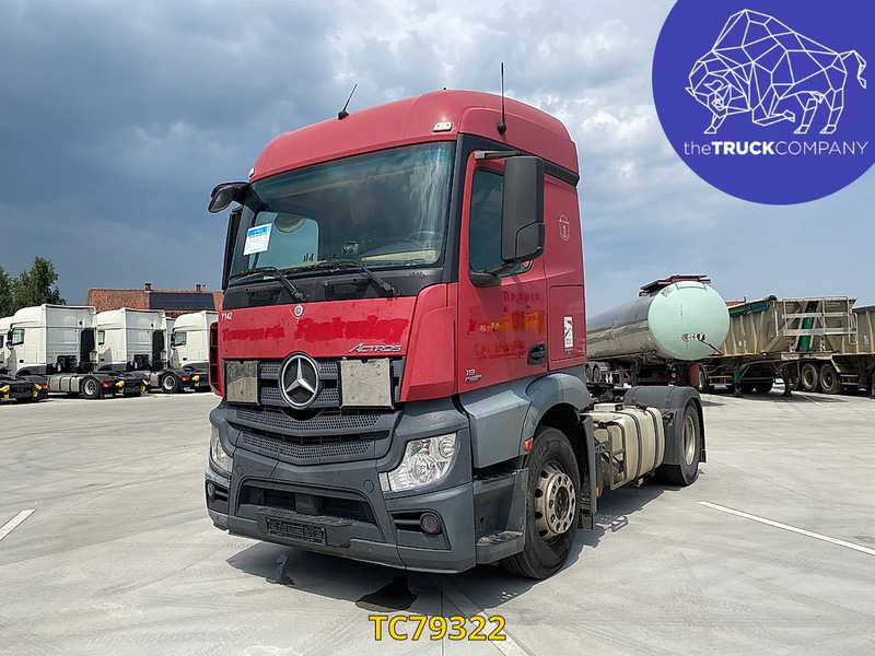 Mercedes-Benz Actros 1842 - شاحنة جرار: صور 1 Mercedes-Benz Actros 1842 - شاحنة جرار: صور 1