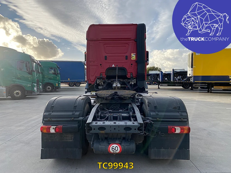 شاحنة جرار Mercedes-Benz Actros 1842: صور 6 شاحنة جرار Mercedes-Benz Actros 1842: صور 6