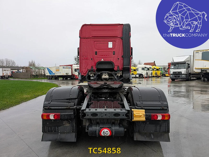 Mercedes-Benz Actros 1842 - شاحنة جرار: صور 4 Mercedes-Benz Actros 1842 - شاحنة جرار: صور 4