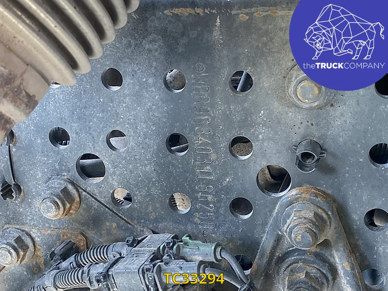 Mercedes-Benz Actros 1843 - شاحنة جرار: صور 3 Mercedes-Benz Actros 1843 - شاحنة جرار: صور 3