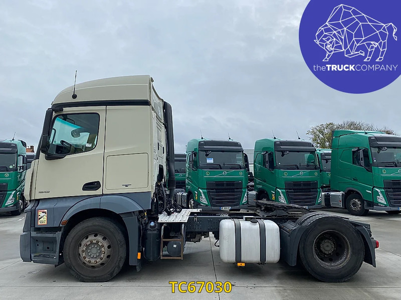 Mercedes-Benz Actros 1843 - شاحنة جرار: صور 2 Mercedes-Benz Actros 1843 - شاحنة جرار: صور 2