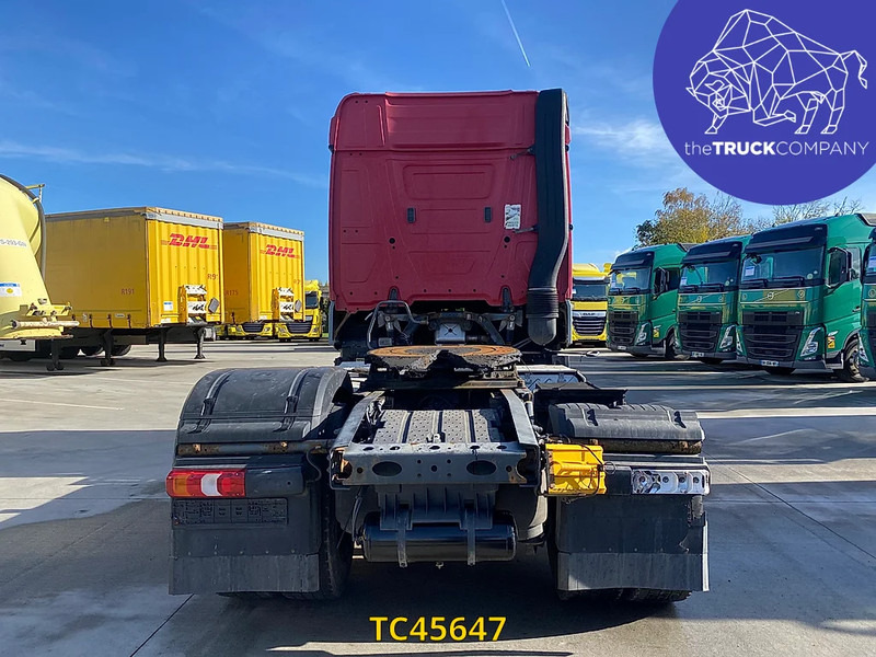 Mercedes-Benz Actros 1843 - شاحنة جرار: صور 4 Mercedes-Benz Actros 1843 - شاحنة جرار: صور 4