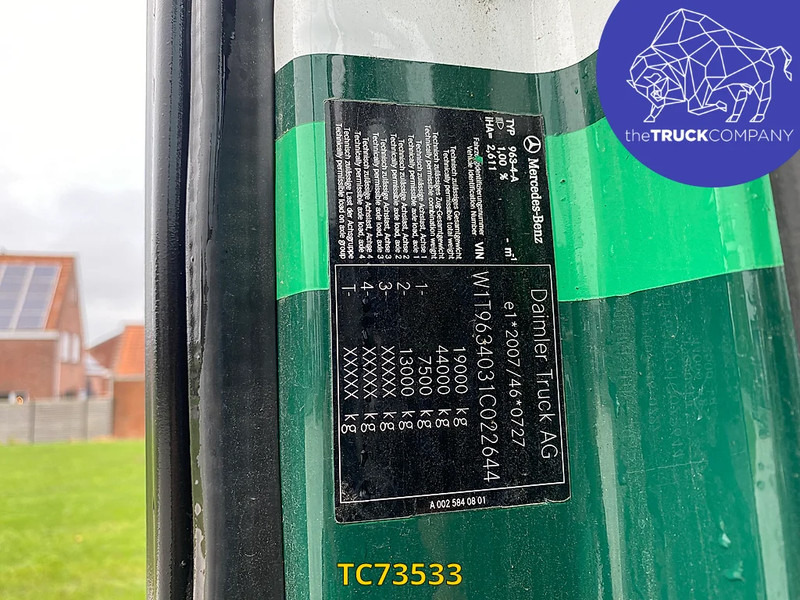 شاحنة جرار Mercedes-Benz Actros 1848: صور 10 شاحنة جرار Mercedes-Benz Actros 1848: صور 10