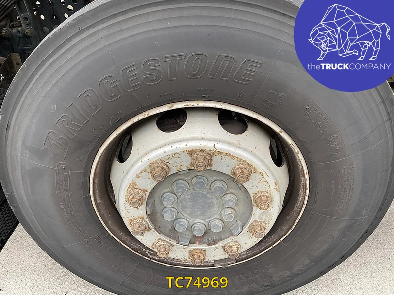 شاحنة جرار Mercedes-Benz Arocs 1943: صور 14