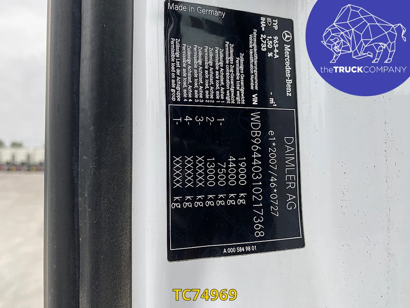 شاحنة جرار Mercedes-Benz Arocs 1943: صور 10