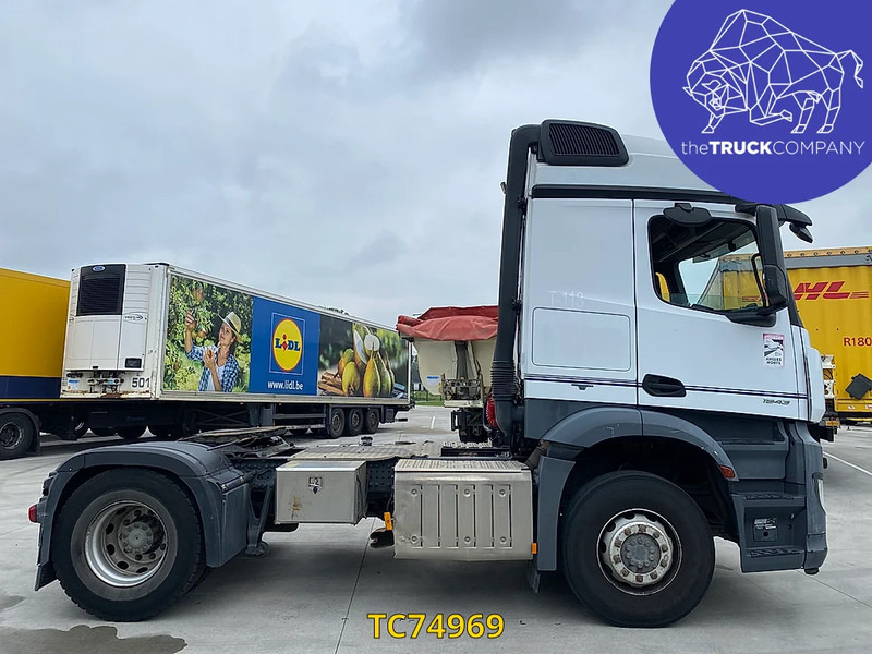 شاحنة جرار Mercedes-Benz Arocs 1943: صور 7