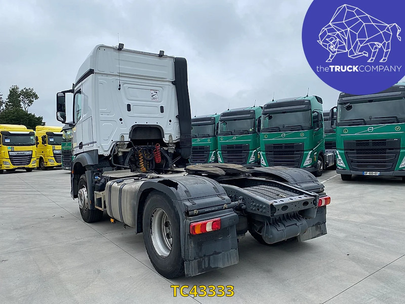 Mercedes-Benz Arocs 1943 - شاحنة جرار: صور 3 Mercedes-Benz Arocs 1943 - شاحنة جرار: صور 3