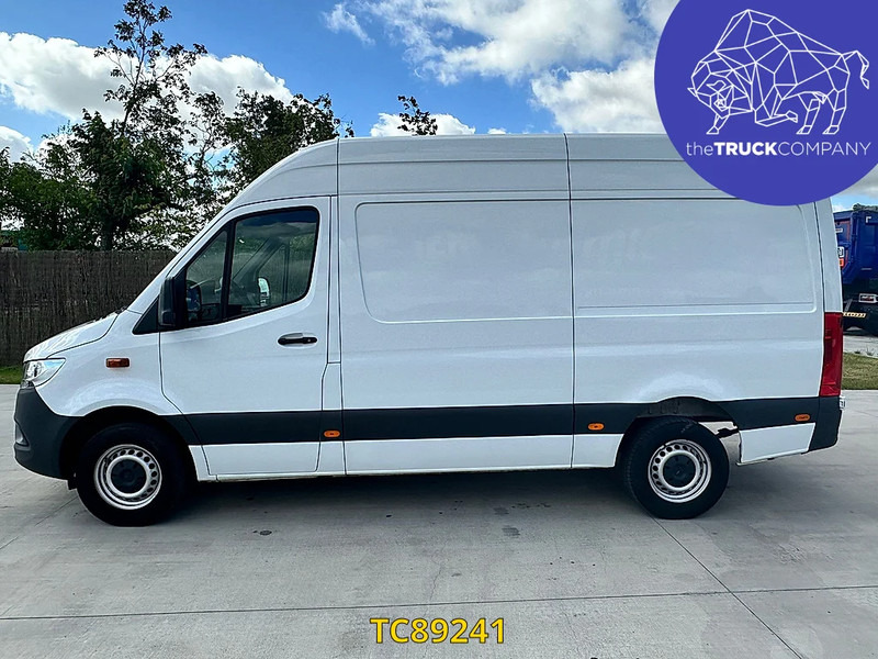 Mercedes-Benz Sprinter 317 CDI L2H2 - فان: صور 4 Mercedes-Benz Sprinter 317 CDI L2H2 - فان: صور 4