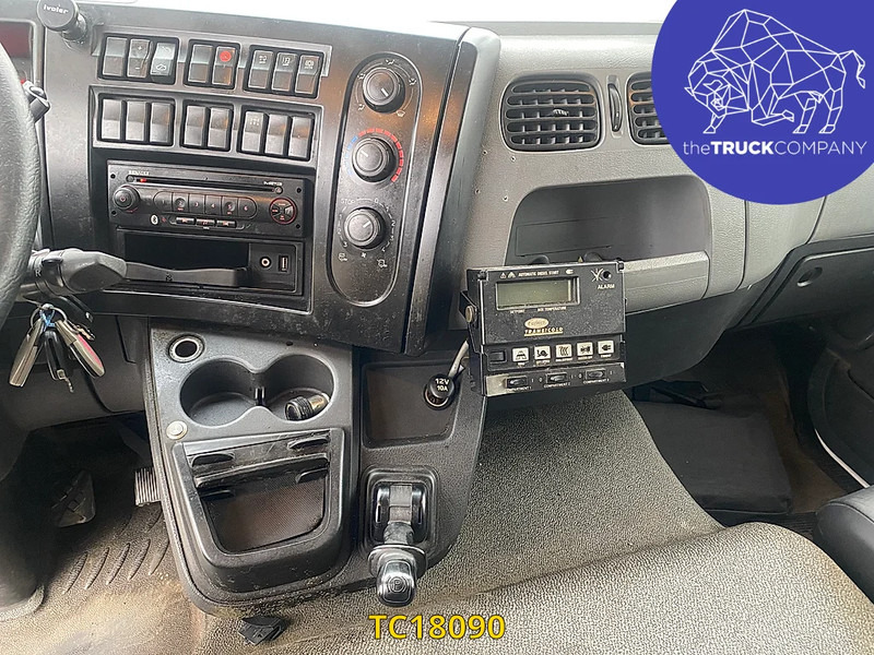 Renault D 240 - مبردة شاحنة: صور 4 Renault D 240 - مبردة شاحنة: صور 4