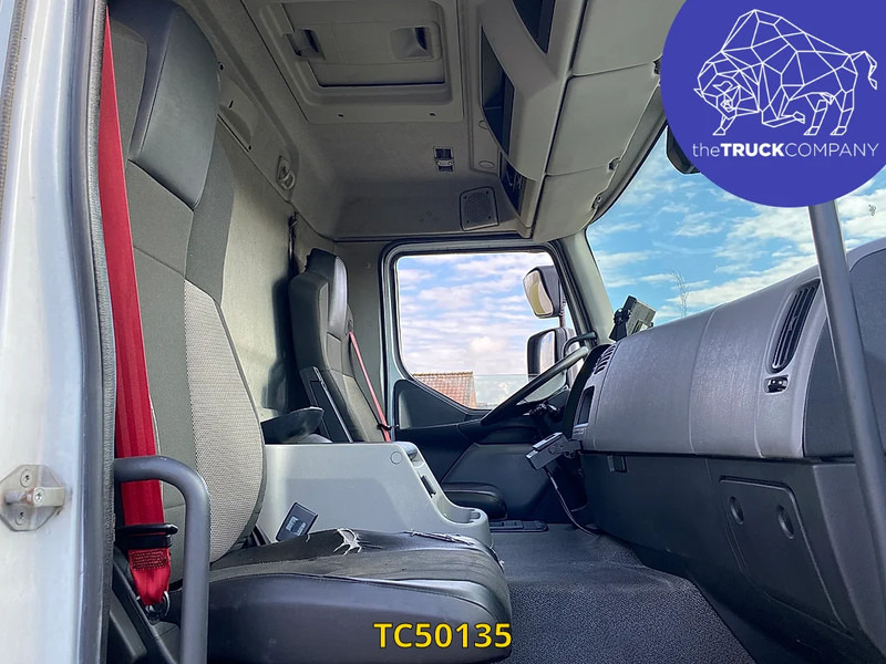 Renault D 320 - مبردة شاحنة: صور 5 Renault D 320 - مبردة شاحنة: صور 5