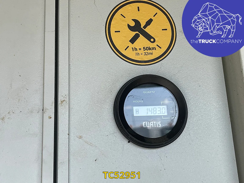 Renault Master Nacelle - الشاحنات الصغيرة: صور 2 Renault Master Nacelle - الشاحنات الصغيرة: صور 2