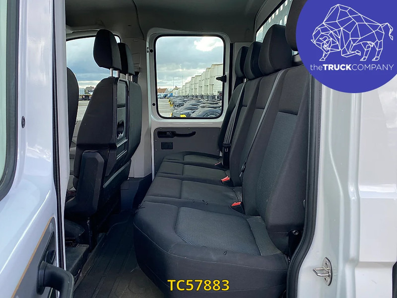 Volkswagen Crafter 2.0 TDI OPEN LAADBAK DUBBELE CABINE - الشاحنات الصغيرة المسطحة: صور 2 Volkswagen Crafter 2.0 TDI OPEN LAADBAK DUBBELE CABINE - الشاحنات الصغيرة المسطحة: صور 2