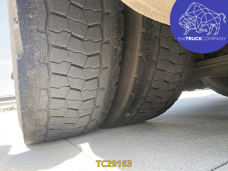 Volvo FH 460 - شاحنة جرار: صور 5 Volvo FH 460 - شاحنة جرار: صور 5