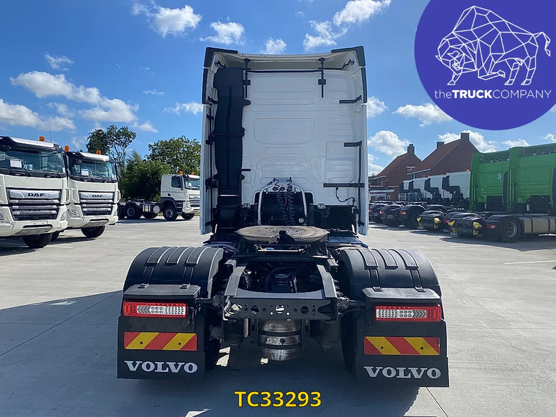 Volvo FH 500 - شاحنة جرار: صور 4 Volvo FH 500 - شاحنة جرار: صور 4