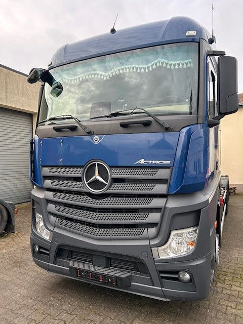 Mercedes-Benz 2548 - شاحنات الحاويات / جسم علوي قابل للتغيير شاحنة: صور 3 Mercedes-Benz 2548 - شاحنات الحاويات / جسم علوي قابل للتغيير شاحنة: صور 3