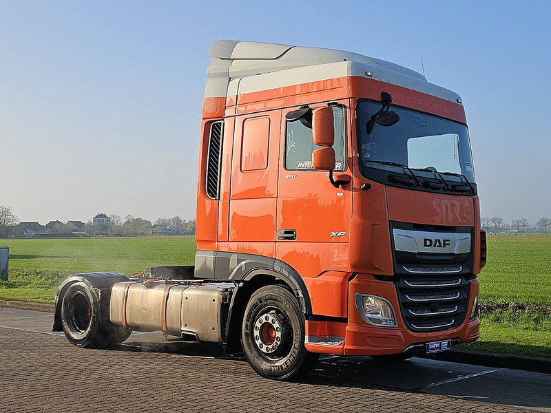 DAF XF 450 - شاحنة جرار: صور 5 DAF XF 450 - شاحنة جرار: صور 5