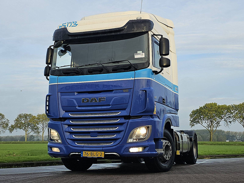 DAF XF 450 - شاحنة جرار: صور 1 DAF XF 450 - شاحنة جرار: صور 1