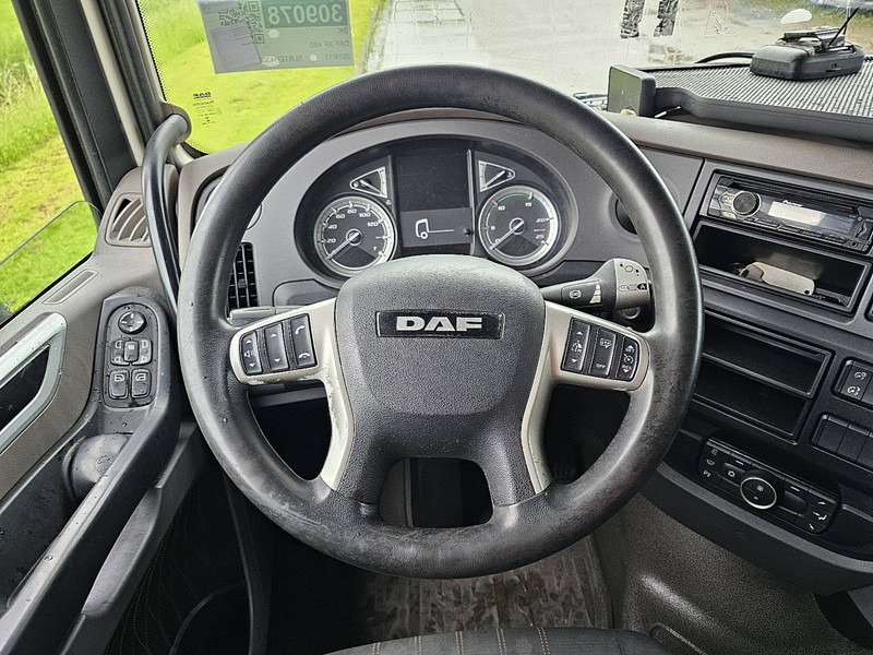 شاحنة جرار DAF XF 480 INT. SKIRTS 2X TANK: صور 9