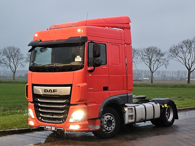 DAF XF 480 SPACECAB LED INTARD. - شاحنة جرار: صور 2 DAF XF 480 SPACECAB LED INTARD. - شاحنة جرار: صور 2