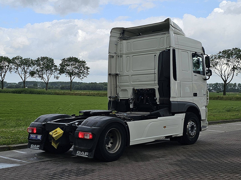 DAF XF 480 SPACECAB SKIRTS - شاحنة جرار: صور 3 DAF XF 480 SPACECAB SKIRTS - شاحنة جرار: صور 3