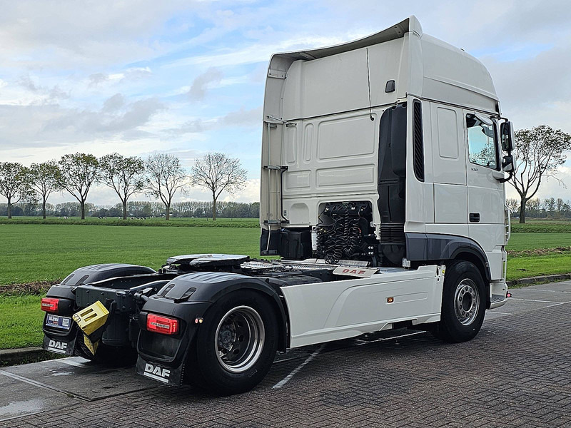 DAF XF 480 - شاحنة جرار: صور 3 DAF XF 480 - شاحنة جرار: صور 3