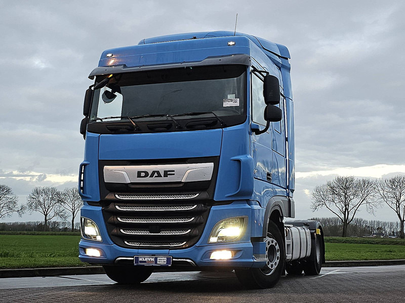 DAF XF 480 - شاحنة جرار: صور 1 DAF XF 480 - شاحنة جرار: صور 1
