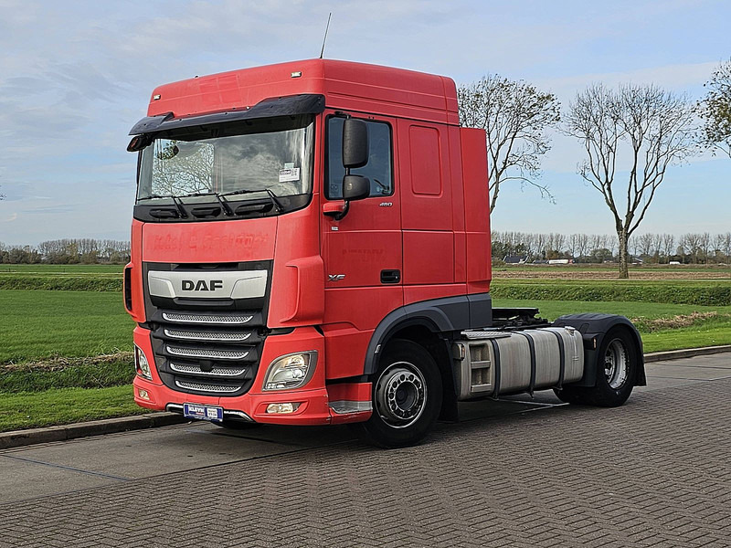 DAF XF 480 - شاحنة جرار: صور 2 DAF XF 480 - شاحنة جرار: صور 2