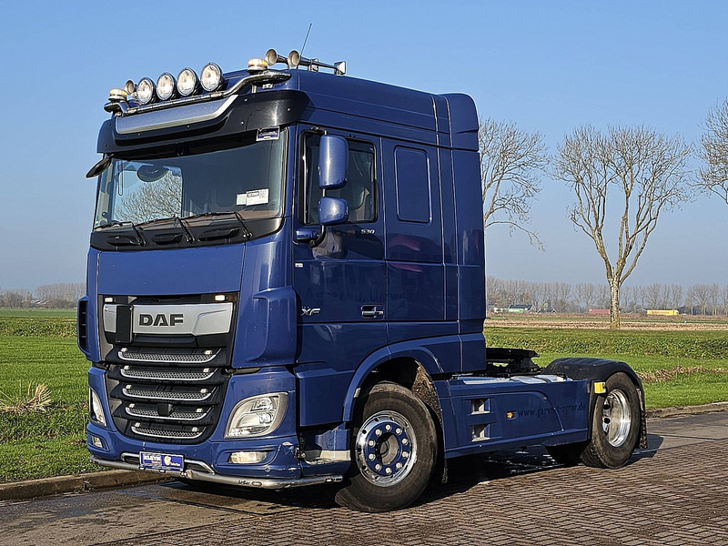 DAF XF 530 - شاحنة جرار: صور 2 DAF XF 530 - شاحنة جرار: صور 2