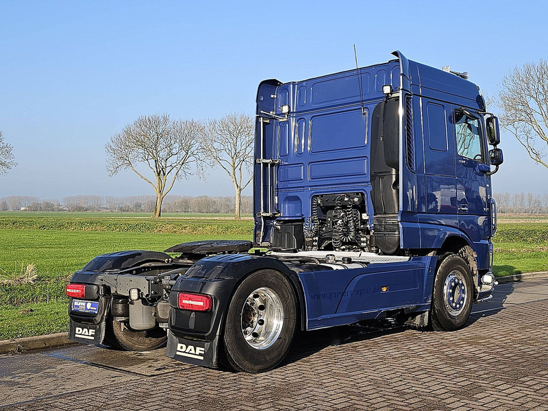 DAF XF 530 - شاحنة جرار: صور 3 DAF XF 530 - شاحنة جرار: صور 3