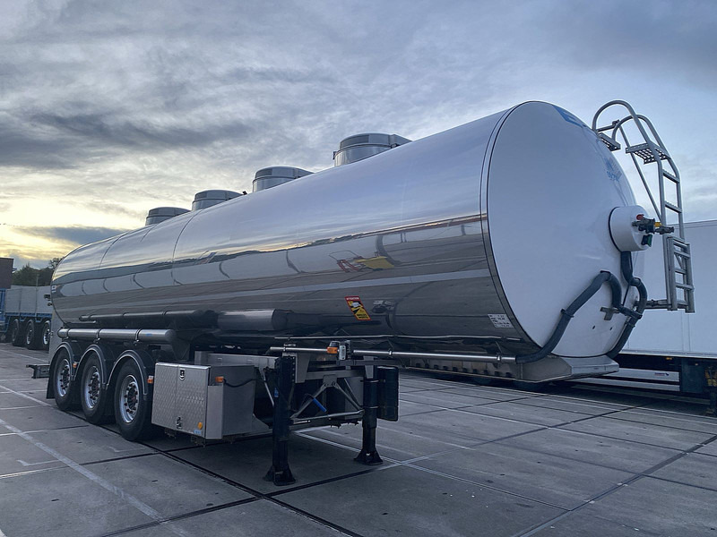 ETA SR3A FOODSTUFF MILK - نصف مقطورة صهريج: صور 3 ETA SR3A FOODSTUFF MILK - نصف مقطورة صهريج: صور 3