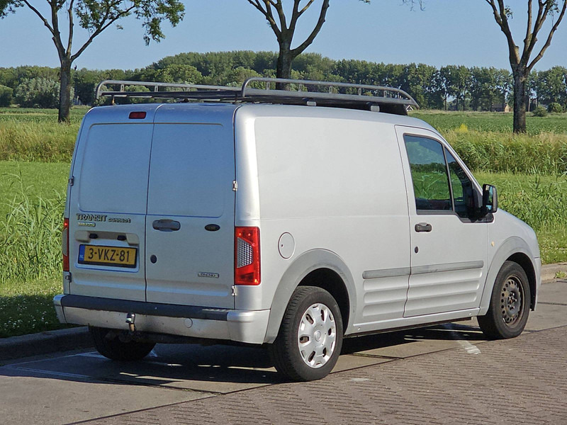 Ford Transit Connect - الشاحنات الصغيرة صندوق مغلق: صور 3 Ford Transit Connect - الشاحنات الصغيرة صندوق مغلق: صور 3