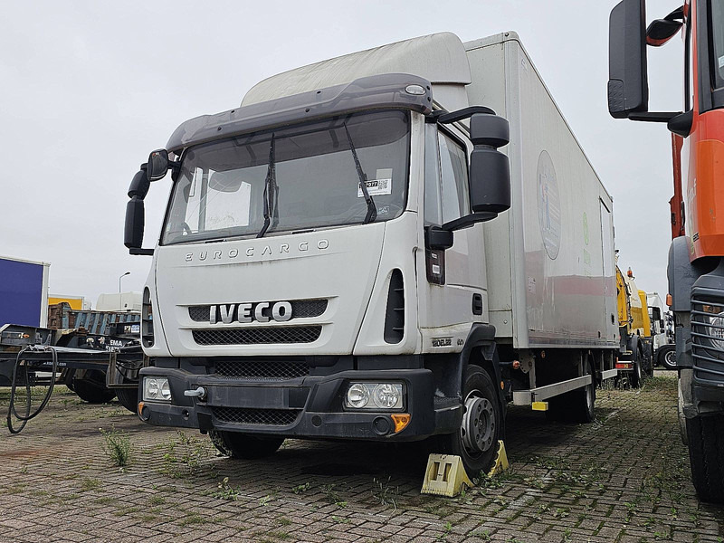 Iveco 120E22 EUROCARGO EEV ENGINE BROKEN - بصندوق مغلق شاحنة: صور 1 Iveco 120E22 EUROCARGO EEV ENGINE BROKEN - بصندوق مغلق شاحنة: صور 1