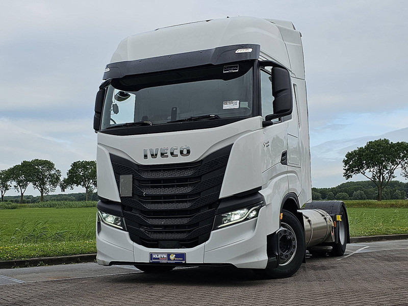Iveco AS440S46 STRALIS lng - شاحنة جرار: صور 1 Iveco AS440S46 STRALIS lng - شاحنة جرار: صور 1