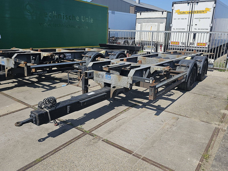 Kögel ZW18 BDF TANDEM - شاحنات الحاويات / جسم علوي قابل للتغيير مقطورة: صور 1 Kögel ZW18 BDF TANDEM - شاحنات الحاويات / جسم علوي قابل للتغيير مقطورة: صور 1