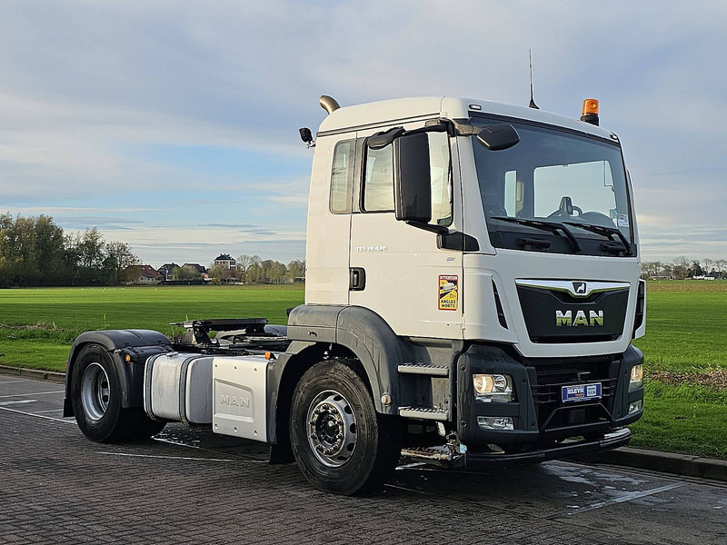 MAN 18.420 TGS SHORT CAB INTARDER - شاحنة جرار: صور 5 MAN 18.420 TGS SHORT CAB INTARDER - شاحنة جرار: صور 5