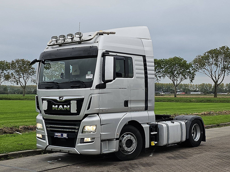 MAN 18.500 TGX - شاحنة جرار: صور 2 MAN 18.500 TGX - شاحنة جرار: صور 2