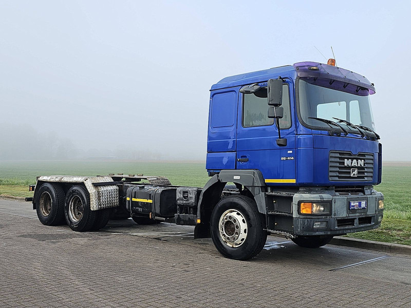 MAN 26.414 F2000 6X4 STEEL MANUAL - الشاسيه شاحنة: صور 5 MAN 26.414 F2000 6X4 STEEL MANUAL - الشاسيه شاحنة: صور 5