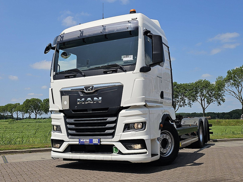 MAN 26.470 TGX TG3 6X2-4 STEERAXLE - شاحنات الحاويات / جسم علوي قابل للتغيير شاحنة: صور 1 MAN 26.470 TGX TG3 6X2-4 STEERAXLE - شاحنات الحاويات / جسم علوي قابل للتغيير شاحنة: صور 1