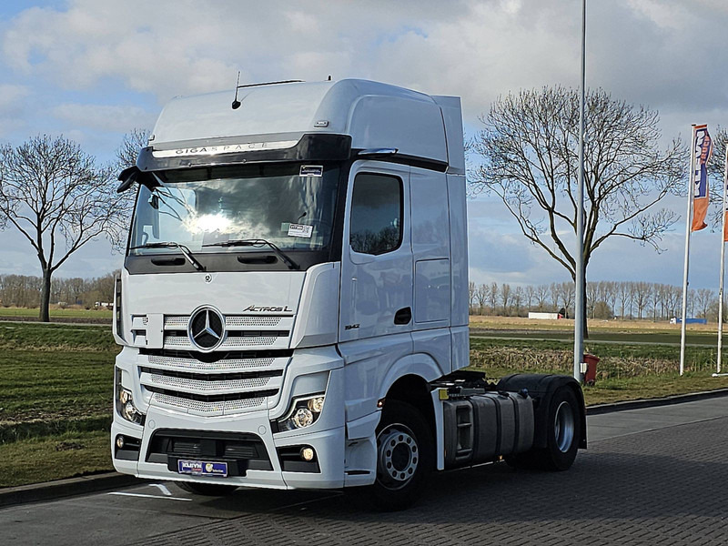 Mercedes-Benz ACTROS 1842 LS MP5 GIGASPACE - شاحنة جرار: صور 2 Mercedes-Benz ACTROS 1842 LS MP5 GIGASPACE - شاحنة جرار: صور 2