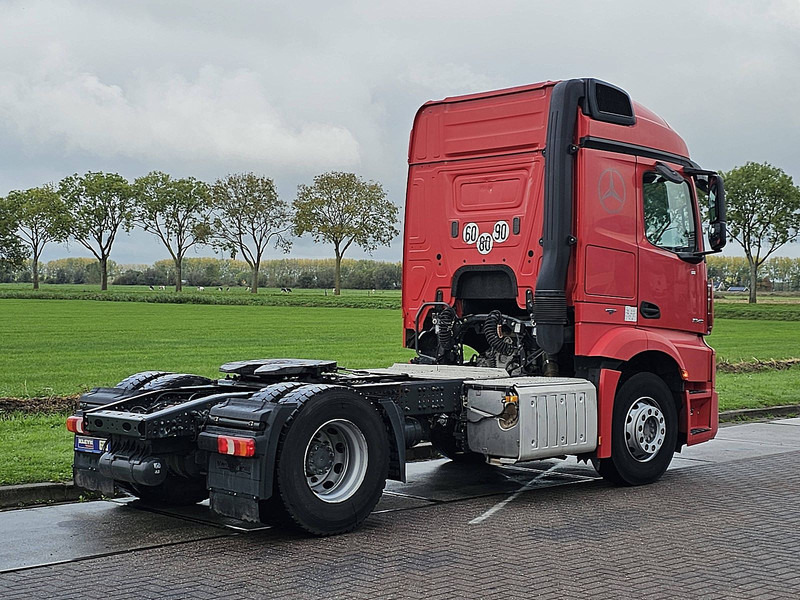 Mercedes-Benz ACTROS 1845 LS - شاحنة جرار: صور 3 Mercedes-Benz ACTROS 1845 LS - شاحنة جرار: صور 3