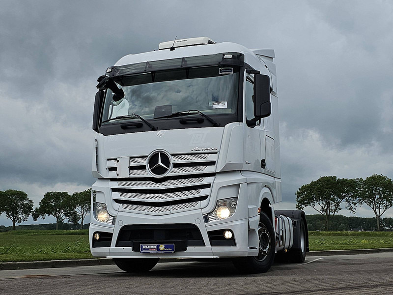 Mercedes-Benz ACTROS 1845 LS - شاحنة جرار: صور 1 Mercedes-Benz ACTROS 1845 LS - شاحنة جرار: صور 1