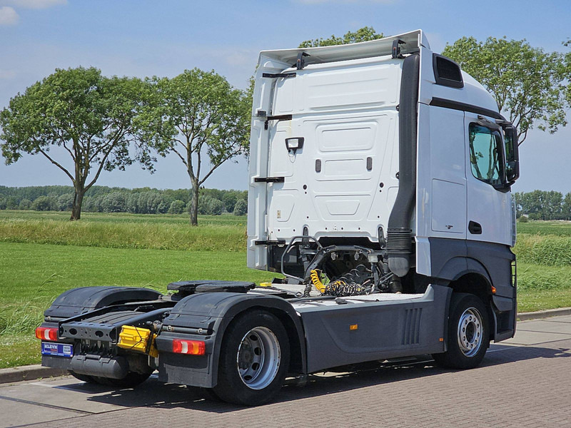 Mercedes-Benz ACTROS 1845 LS - شاحنة جرار: صور 3 Mercedes-Benz ACTROS 1845 LS - شاحنة جرار: صور 3