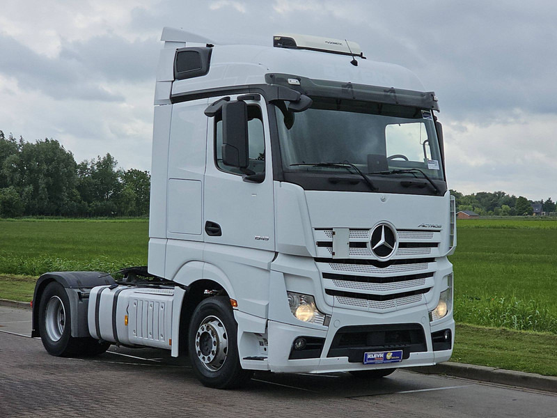 Mercedes-Benz ACTROS 1845 LS - شاحنة جرار: صور 5 Mercedes-Benz ACTROS 1845 LS - شاحنة جرار: صور 5