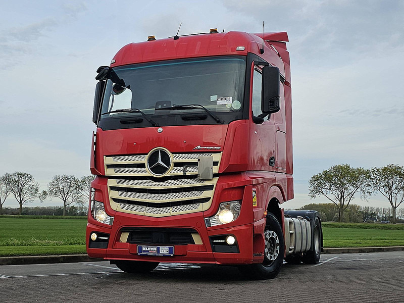 Mercedes-Benz ACTROS 1848 LS - شاحنة جرار: صور 1 Mercedes-Benz ACTROS 1848 LS - شاحنة جرار: صور 1